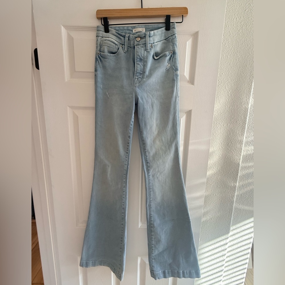 Good American Always Fits Flare Trouser Jean - 00-4